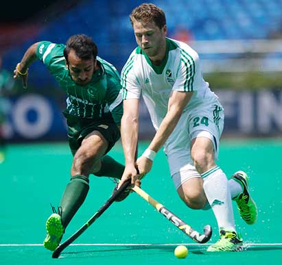 Irlanda le echa una mano a los #RedSticks