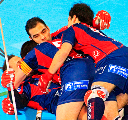 COPA DEL PRÍNCIPE - HOCKEY PATINES: Jugadores del Enrile PAS Aloy celebrando la victoria (Imagen: RFEP - Foto: pasalcoy.com - CeSk XaGaL)