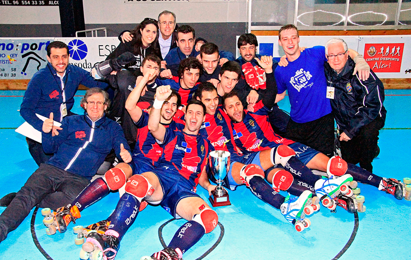 COPA DEL PRÍNCIPE - HOCKEY PATINES: Equipo y cuerpo técnico del Enrile PAS Aloy celebrando la victoria (Imagen: RFEP - Foto: pasalcoy.com - CeSk XaGaL)