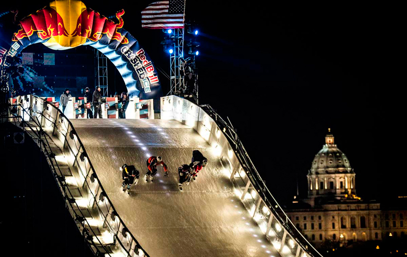 Descenso extremo sobre hielo: El Red Bull Crashed Ice vuelve a Saint Paul, Minnesota (E.E.U.U.) | Imagen cedida por : comunicasurf.com