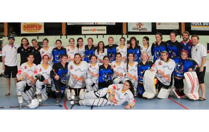 INLINE HOCKEY W.CH.-TOULOUSE' 14: La Selección Femenina Junior gana (5-1) a Namibia y se coloca en semifinales (Imagen: RFEP)