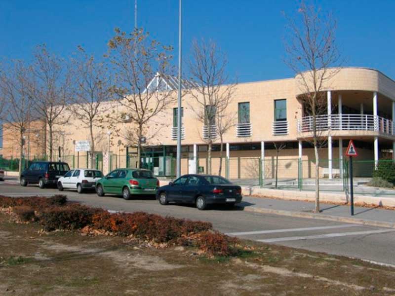 TRES CANTOS (MADRID) - Pista de Hockey Línea Polideportivo LAURA OTER