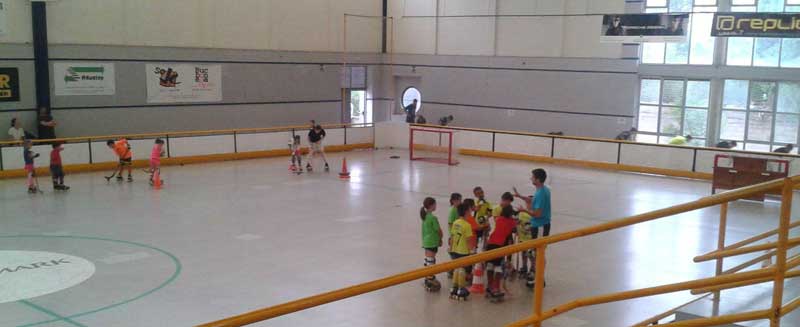 CALDES DE MONTBUÍ (BARCELONA)-Pista de Hockey Pavelló d´Esports TORRE ROJA